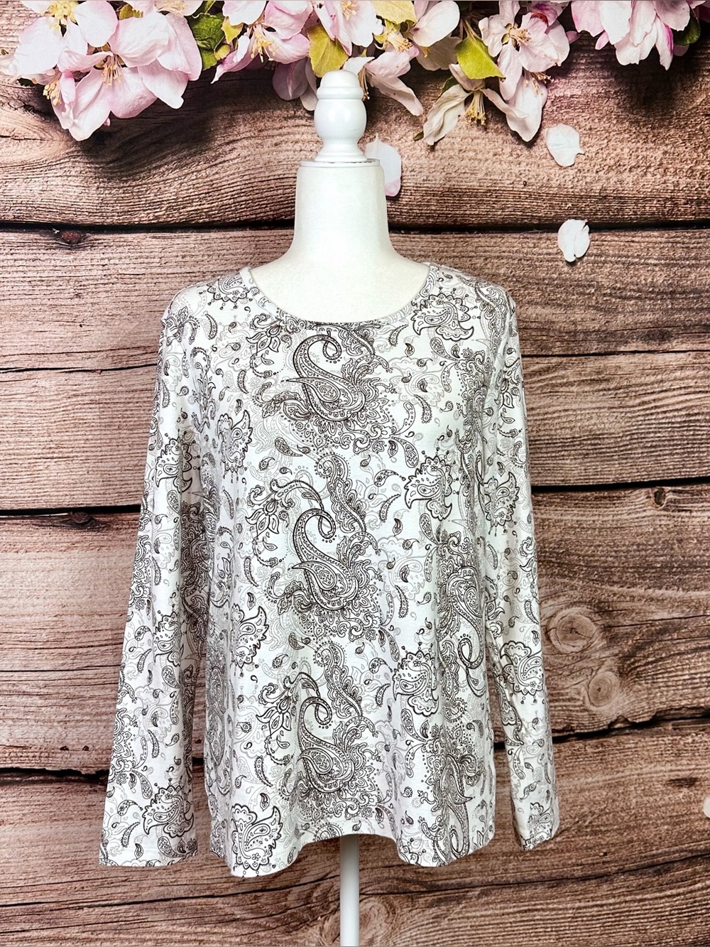 White Stag Women's Cotton White Gray Geo Printed Sweatshirt Long Top XL
